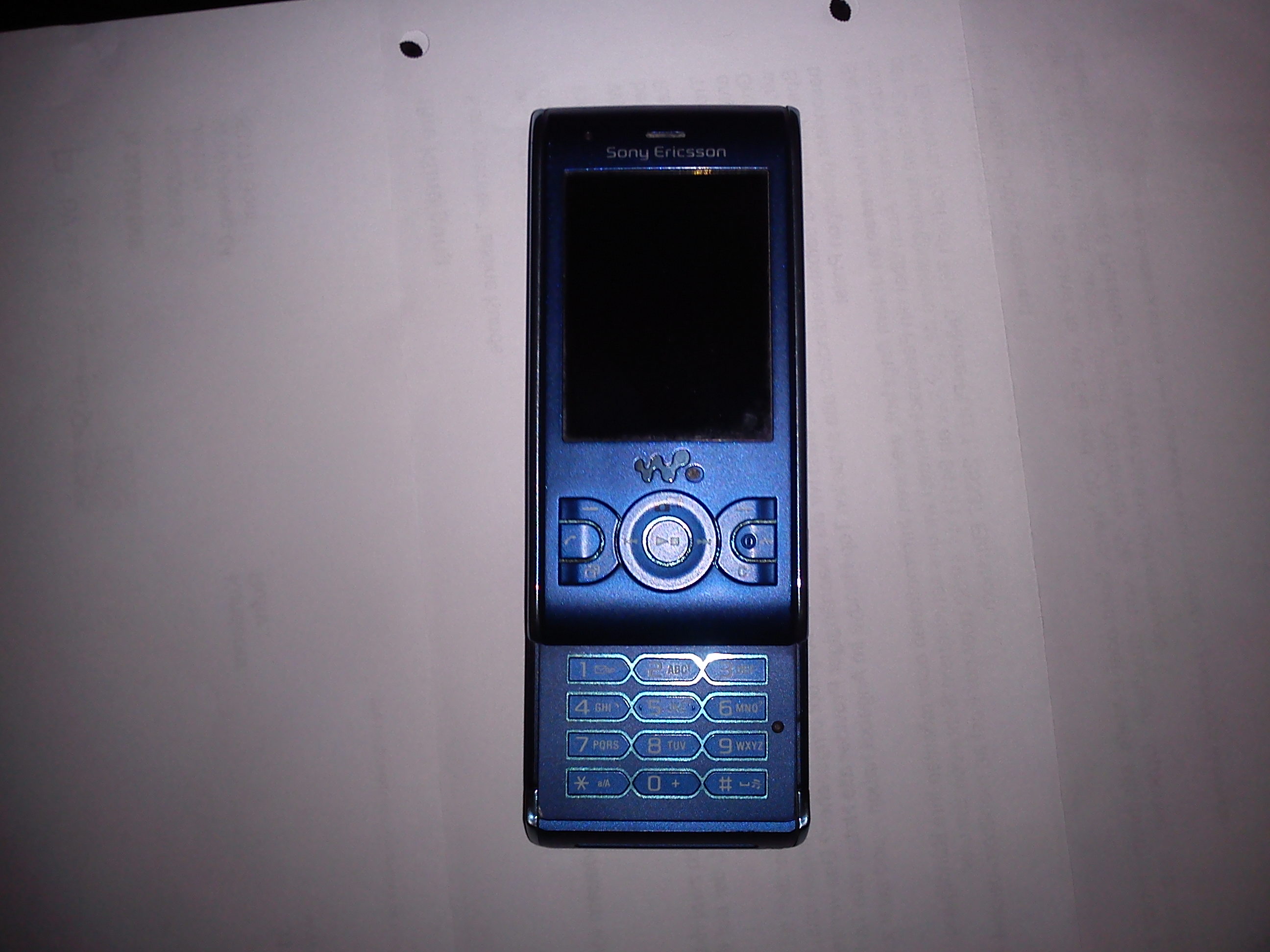 Sony Ericsson W595